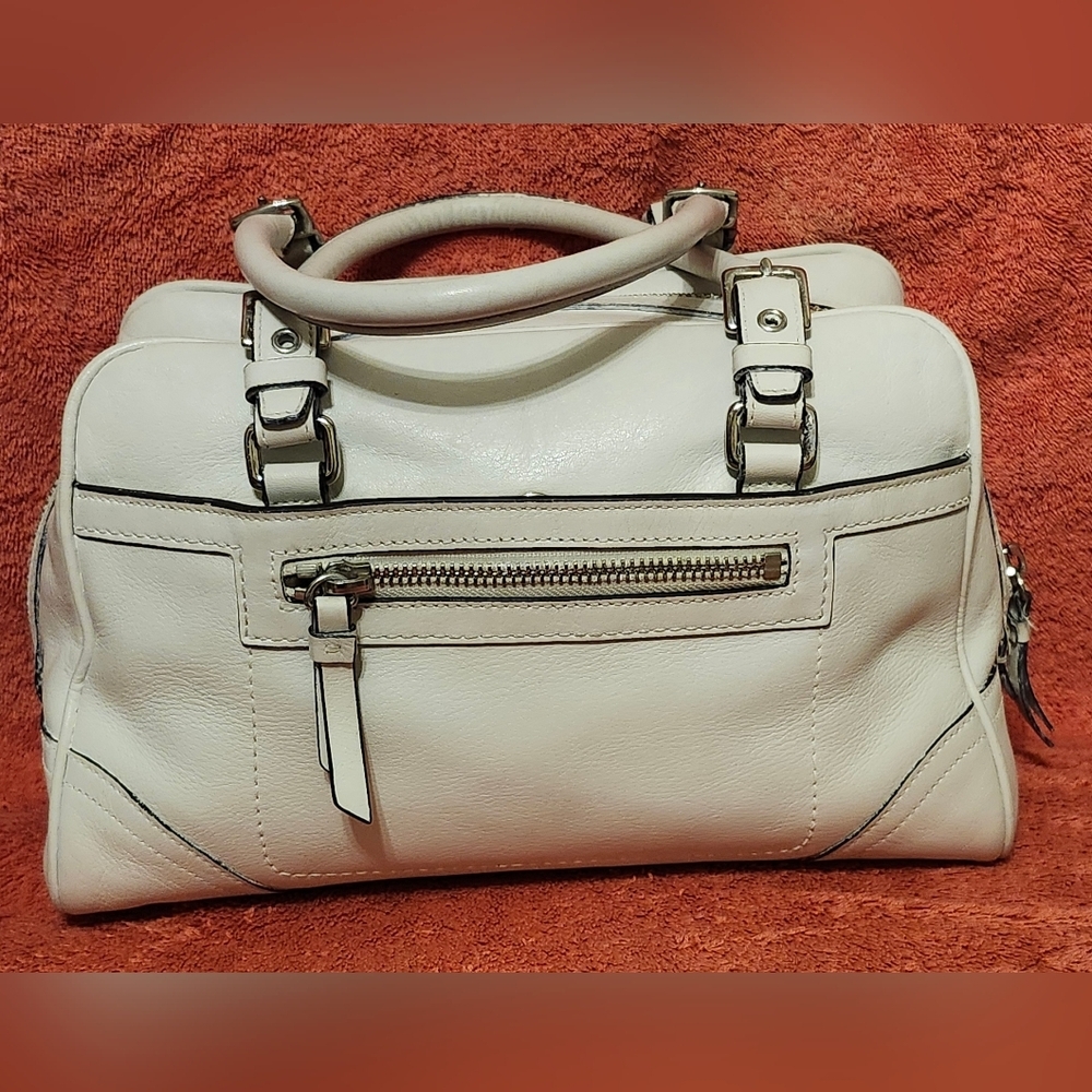 A Coach Hamptons satchel serial number B0751-F08AD5 - Picture 5 of 15